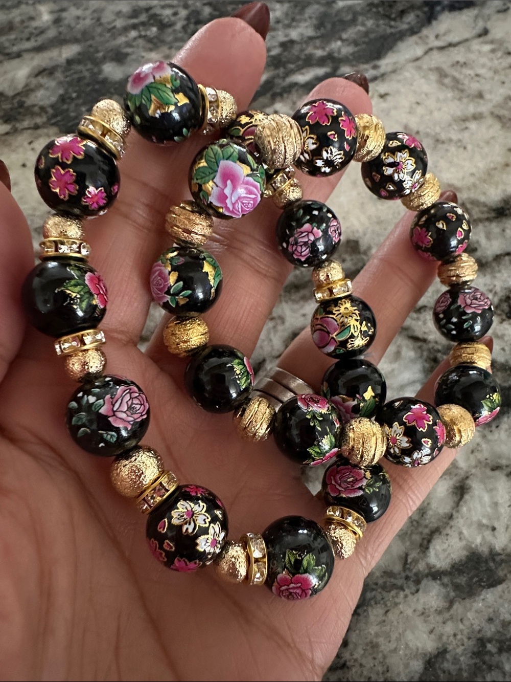 Hand-Painted Black Floral Beaded Stretch Bracelet with Gold Accents